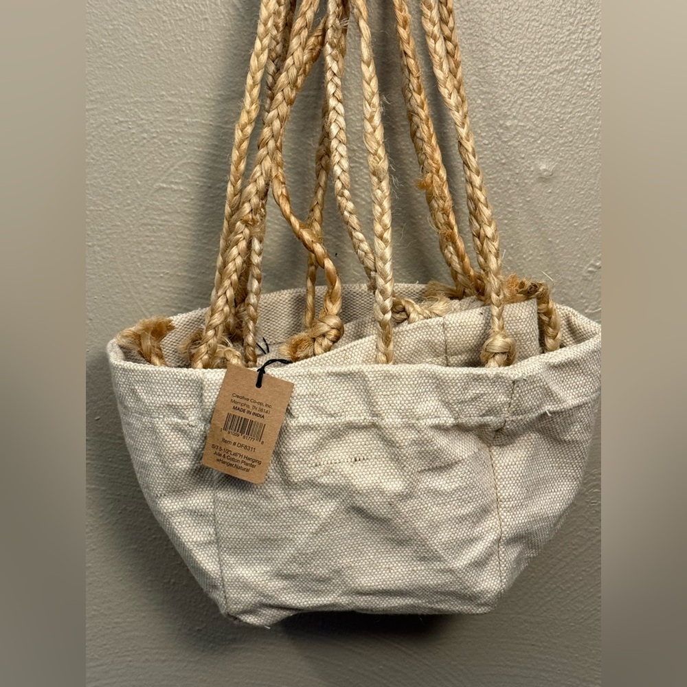 NWT Creative Co-Op Round Jute and Cotton Hanging Planters, Natural Set of 3